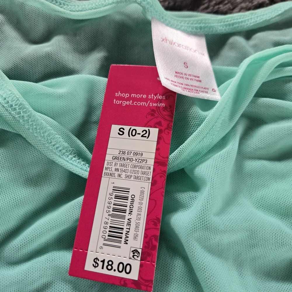 Swim cover up - Picture 2 of 2